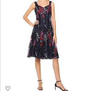 Gabby Skye printed floral lace midi dress